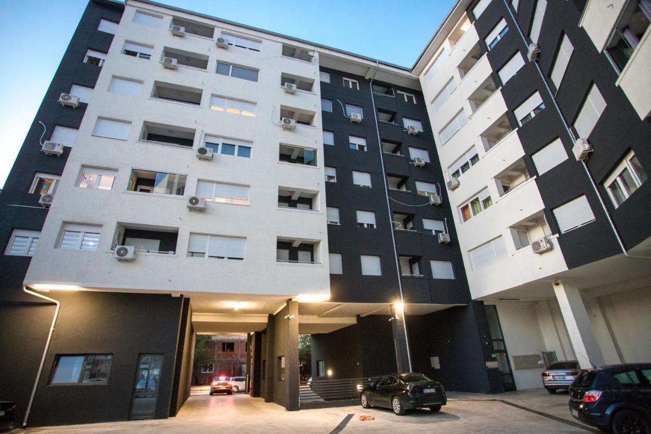 House Of Mac Apartments Nis Exterior photo